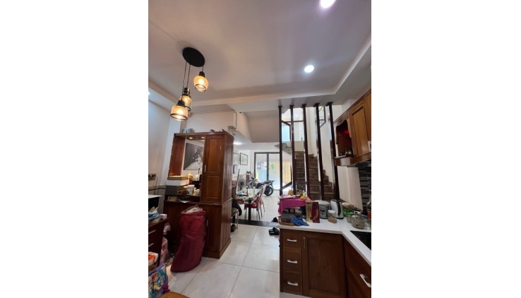 NHÀ 1/ BÌNH TRỊ ĐÔNG - HẺM XE HƠI THÔNG - 45M2 - 4 TẦNG 4PN GIÁ 5.7 TỶ THƯƠNG LƯỢNG